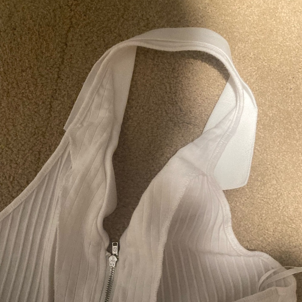 White Halter Crop Top Zip Up with collared neckline - Picture 5 of 5